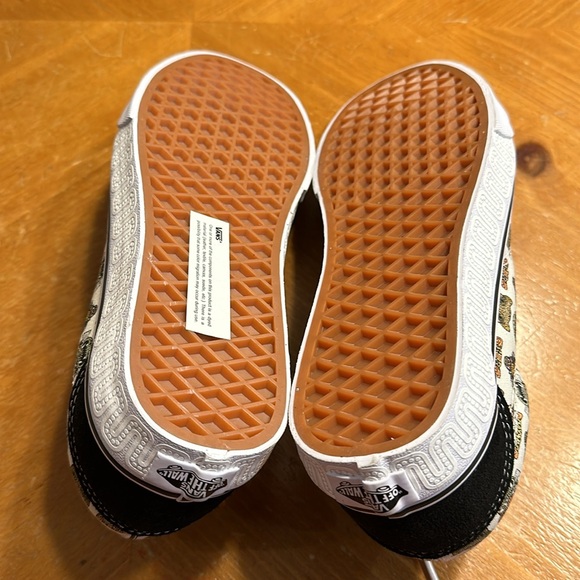 Women’s VANS Old Skool Sneakers Aztec Print Jaguar Lion Tiger Black Size 8 NEW - Picture 5 of 6